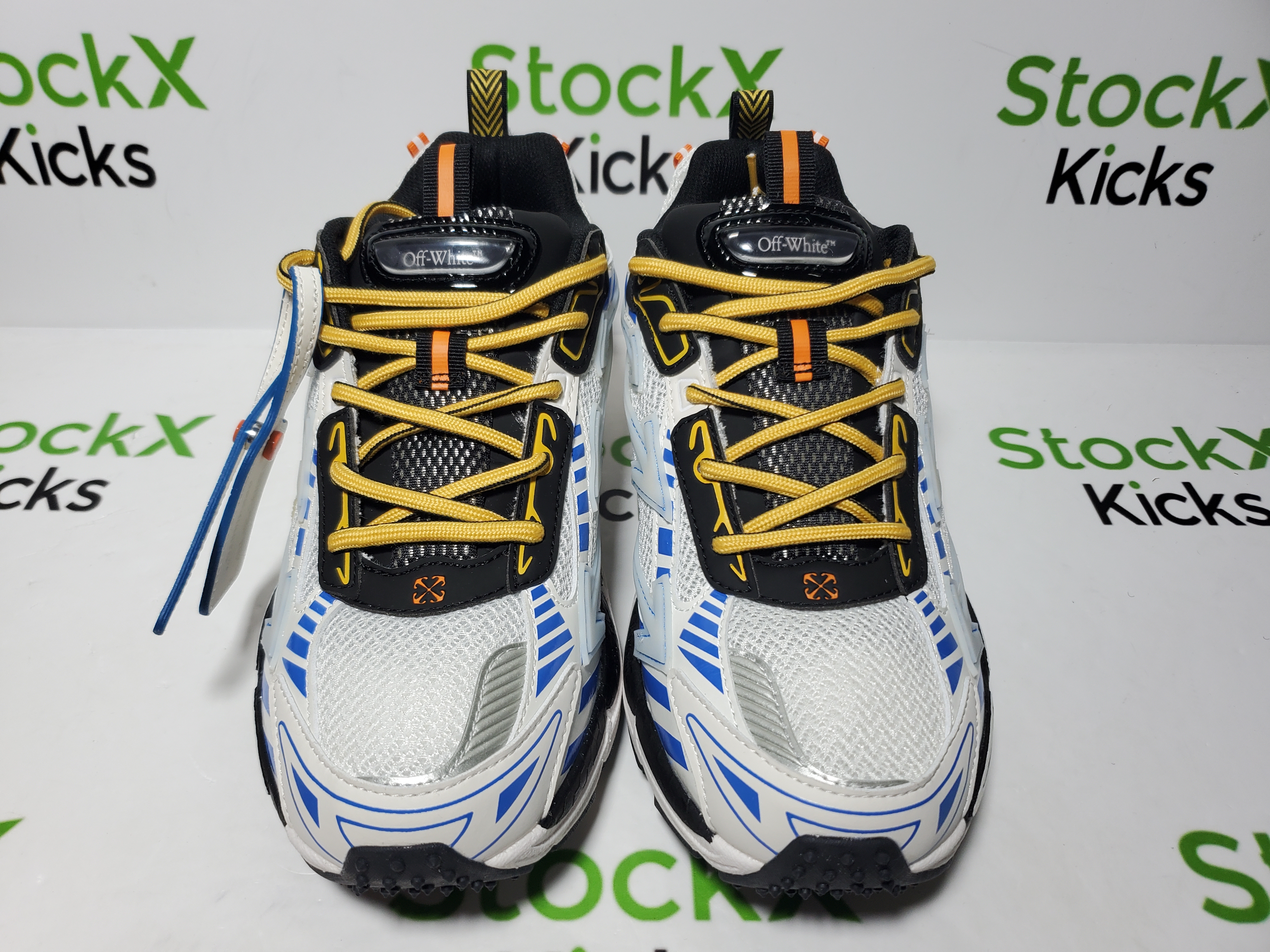 Off White Be Right Back Sneakers New York OIIA295F24 FAB00 20945 review StockxKicks 01