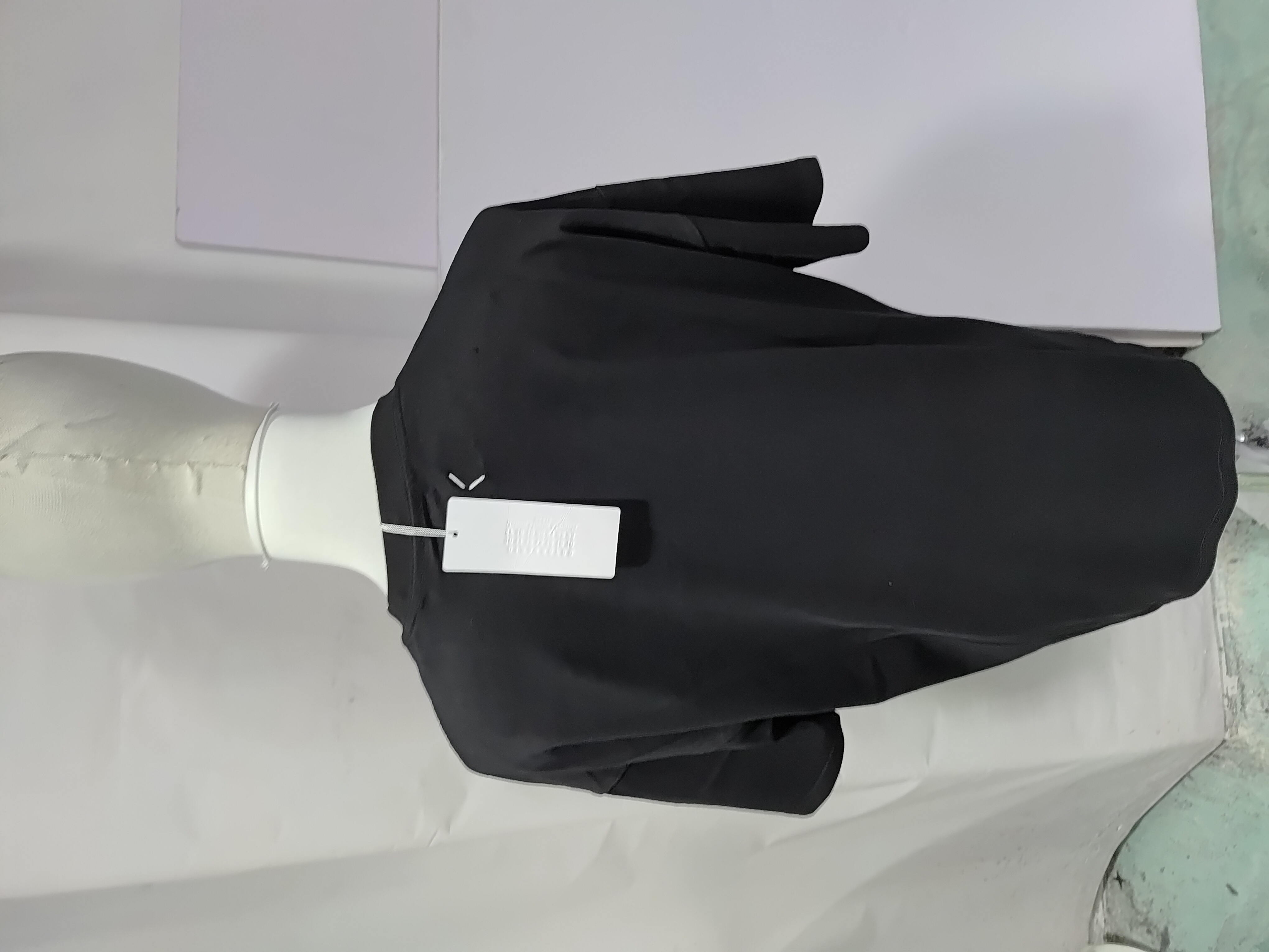 Maison Margiela Snake-themed Limited Edition Number T-shirt review StockxKicks 03