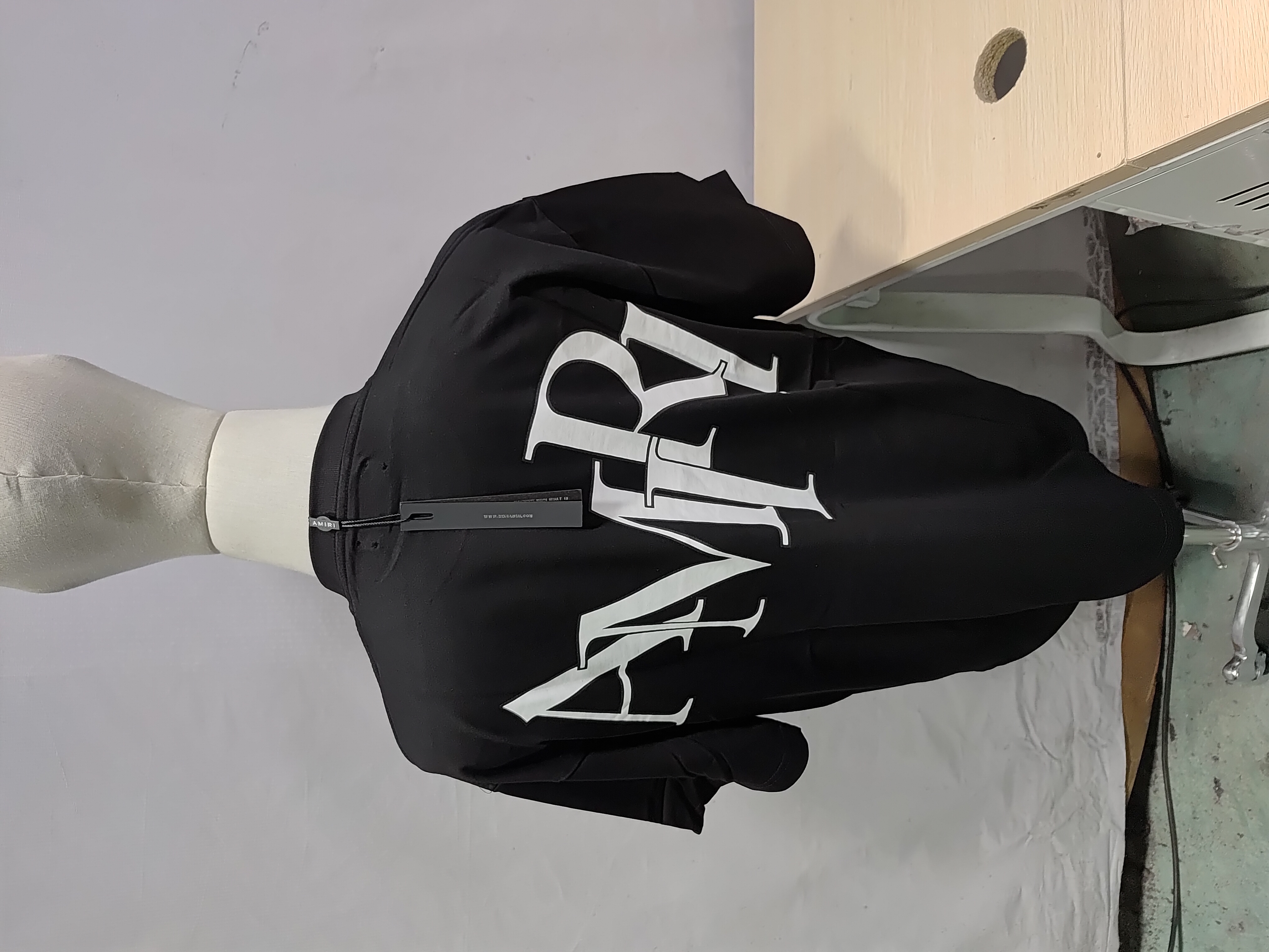 Amiri T-Shirt 677 + Amiri Black MX1 Jeans review  03