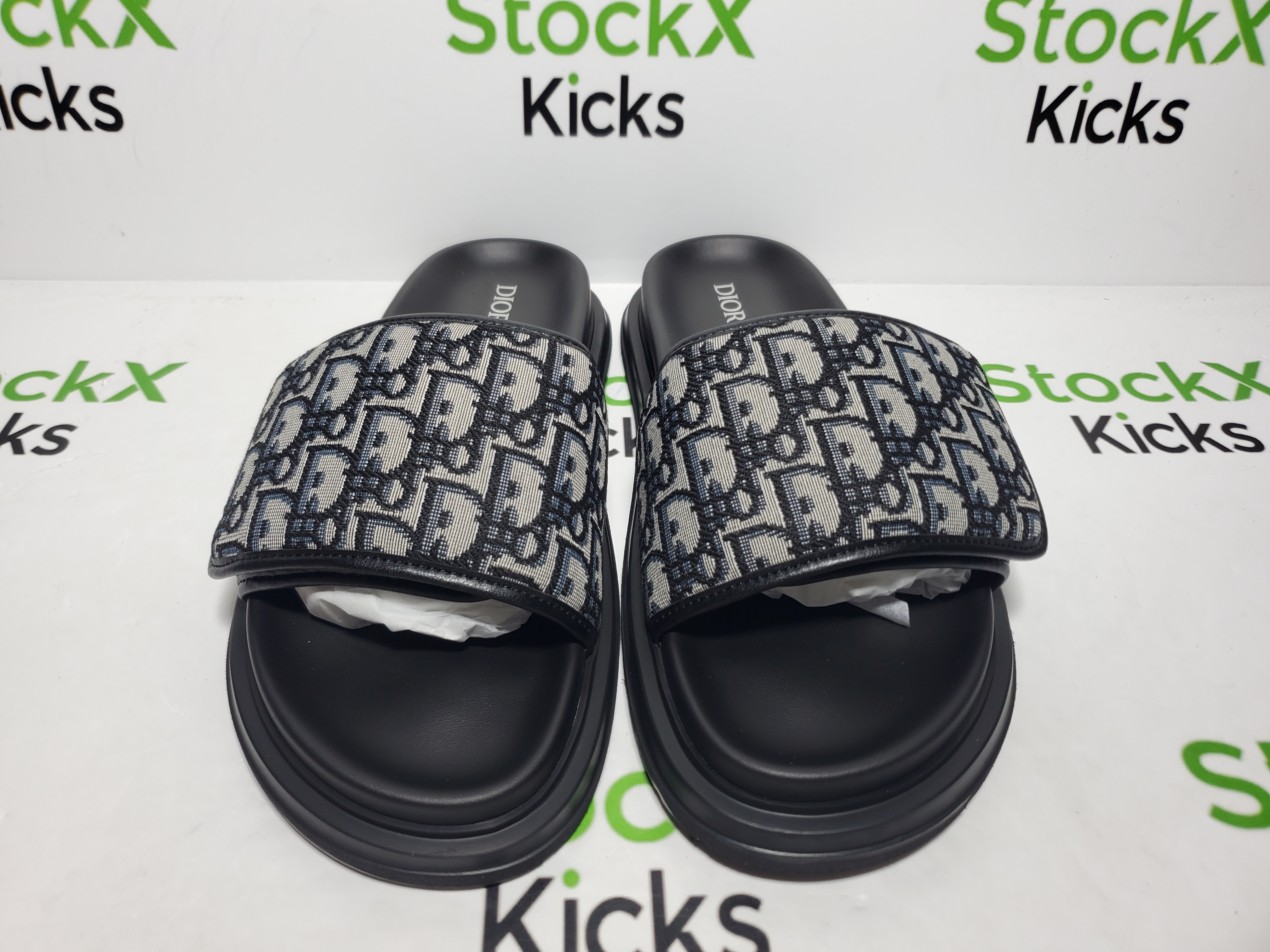 Dior Aqua Sandal Beige And Black Dior Oblique Jacquard review StockxKicksVIP 01