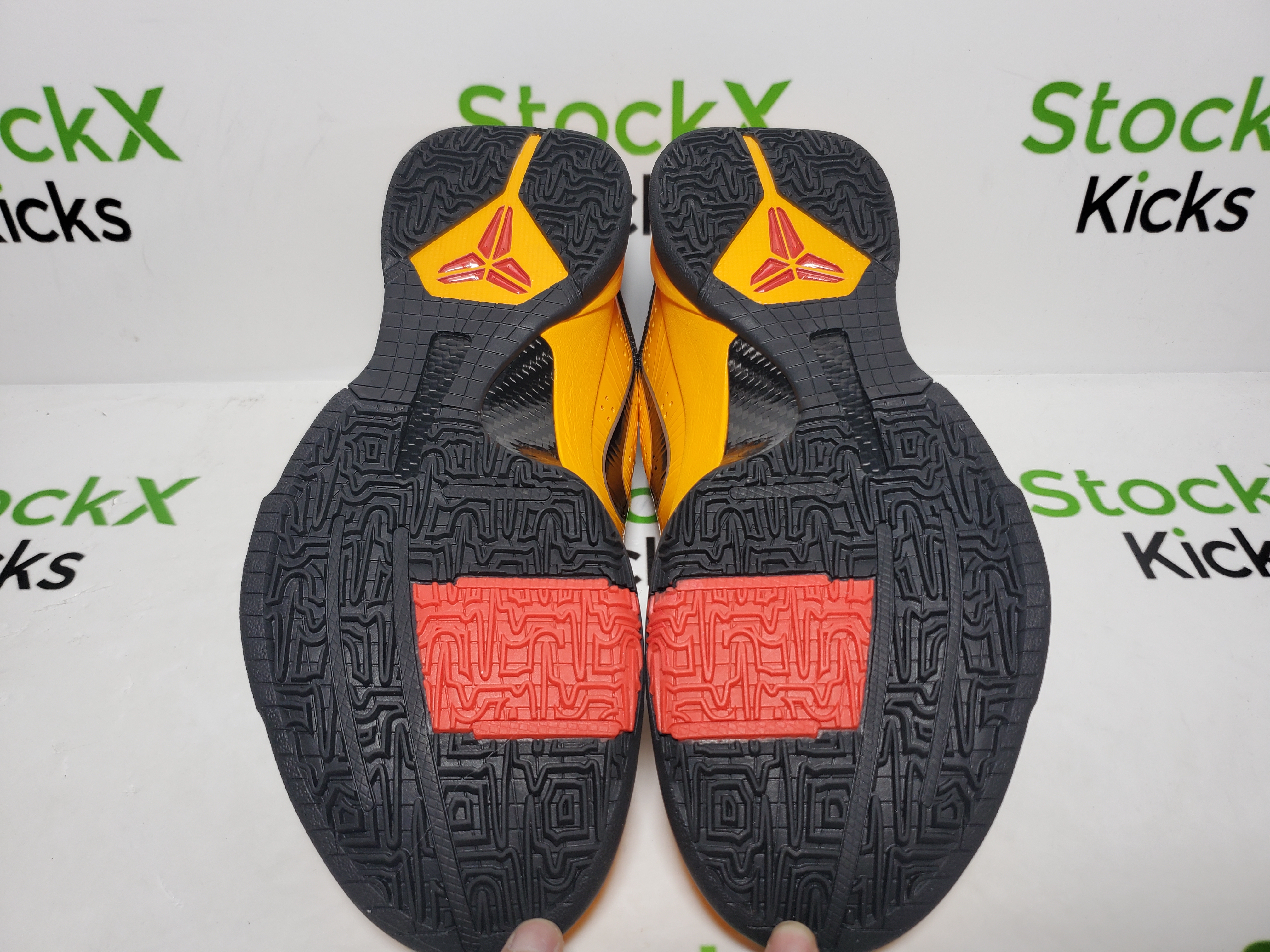 Nike Kobe 5 Protro Bruce Lee CD4991-700 review StockxKicksVIP 04