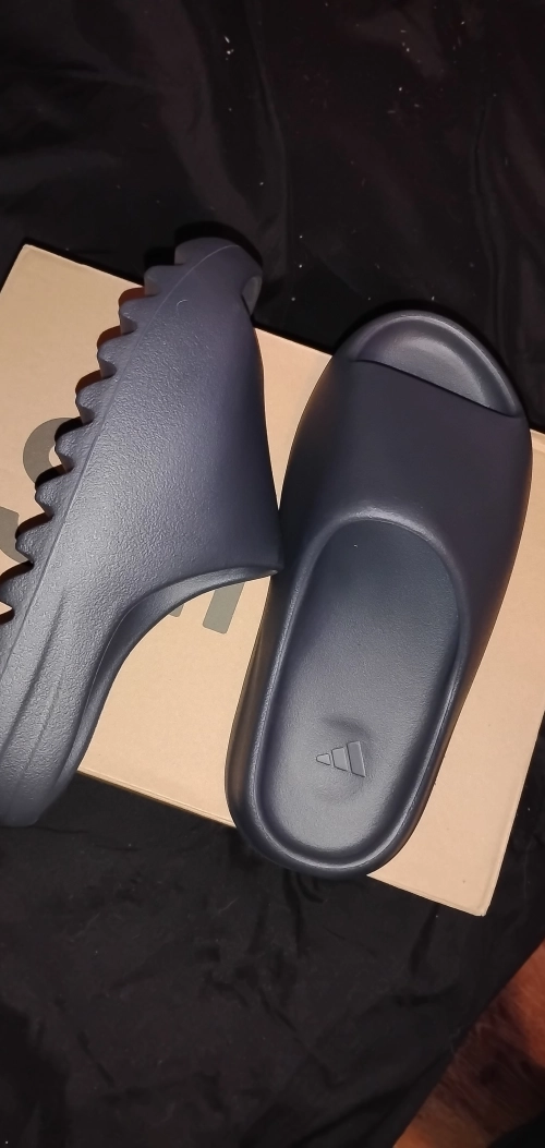 PK God Batch adidas Yeezy Slide Onyx GQ6448 reviewed by