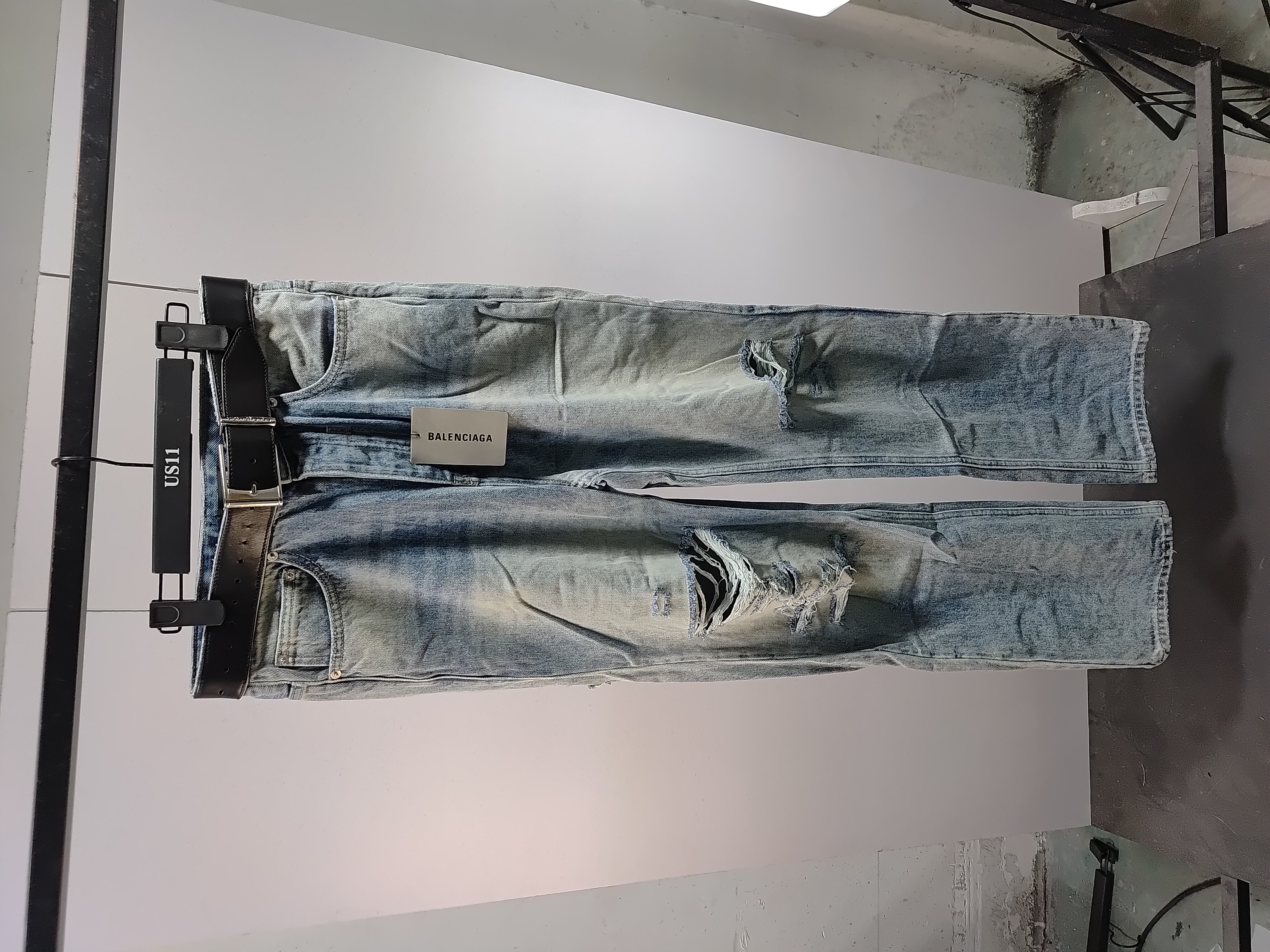 Balenciaga 25SS washed distressed jeans review Stockxkicksvip 01