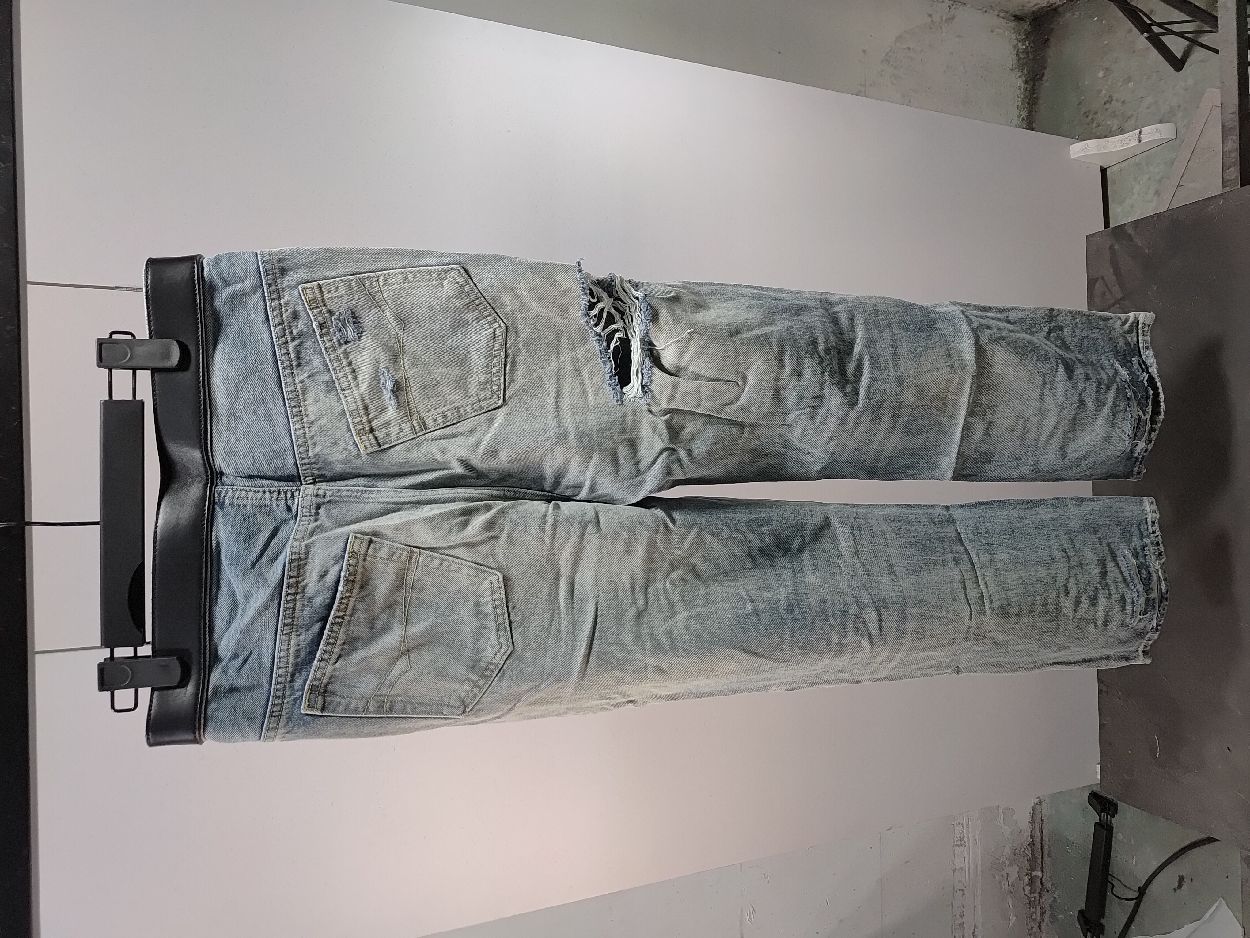 Balenciaga 25SS washed distressed jeans review Stockxkicksvip 03