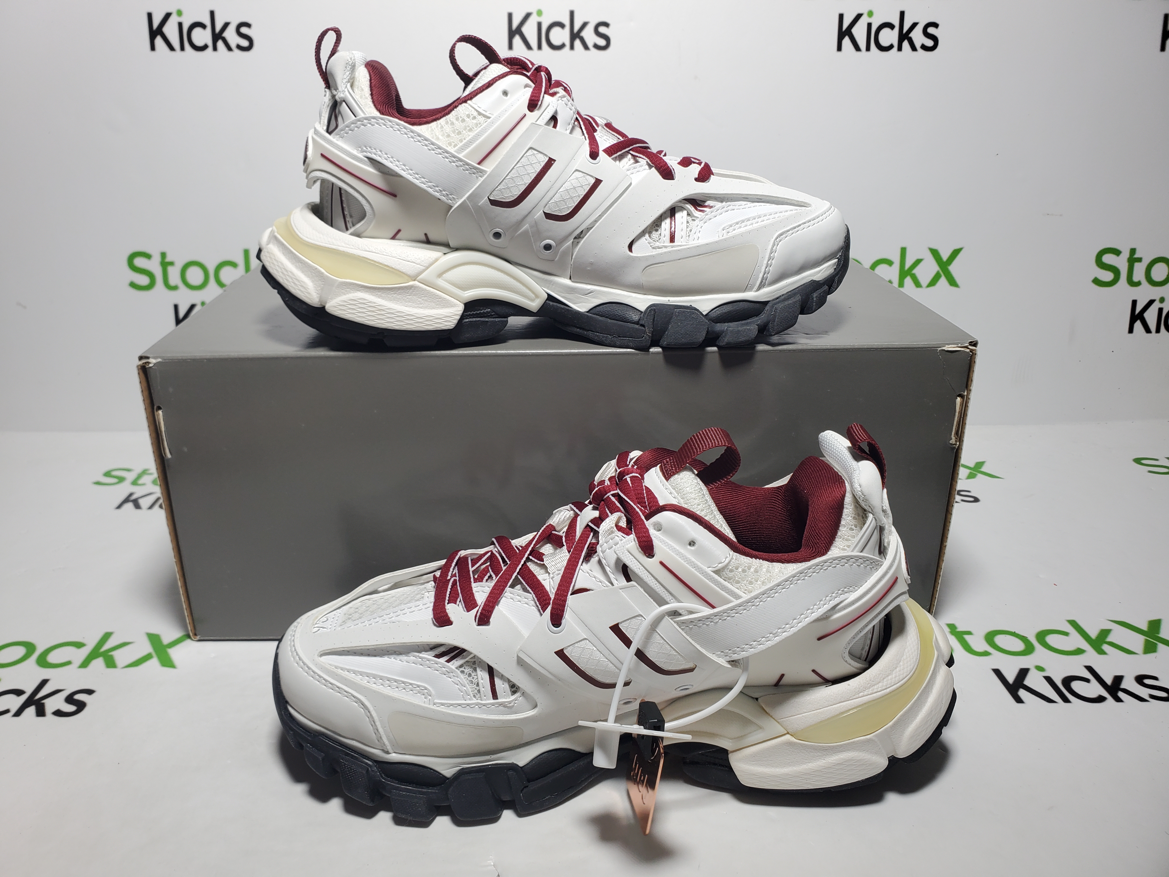 Balenciaga Tess S. White Claret Re 542436 W1JH 1915 review Stockxkicksvip 06