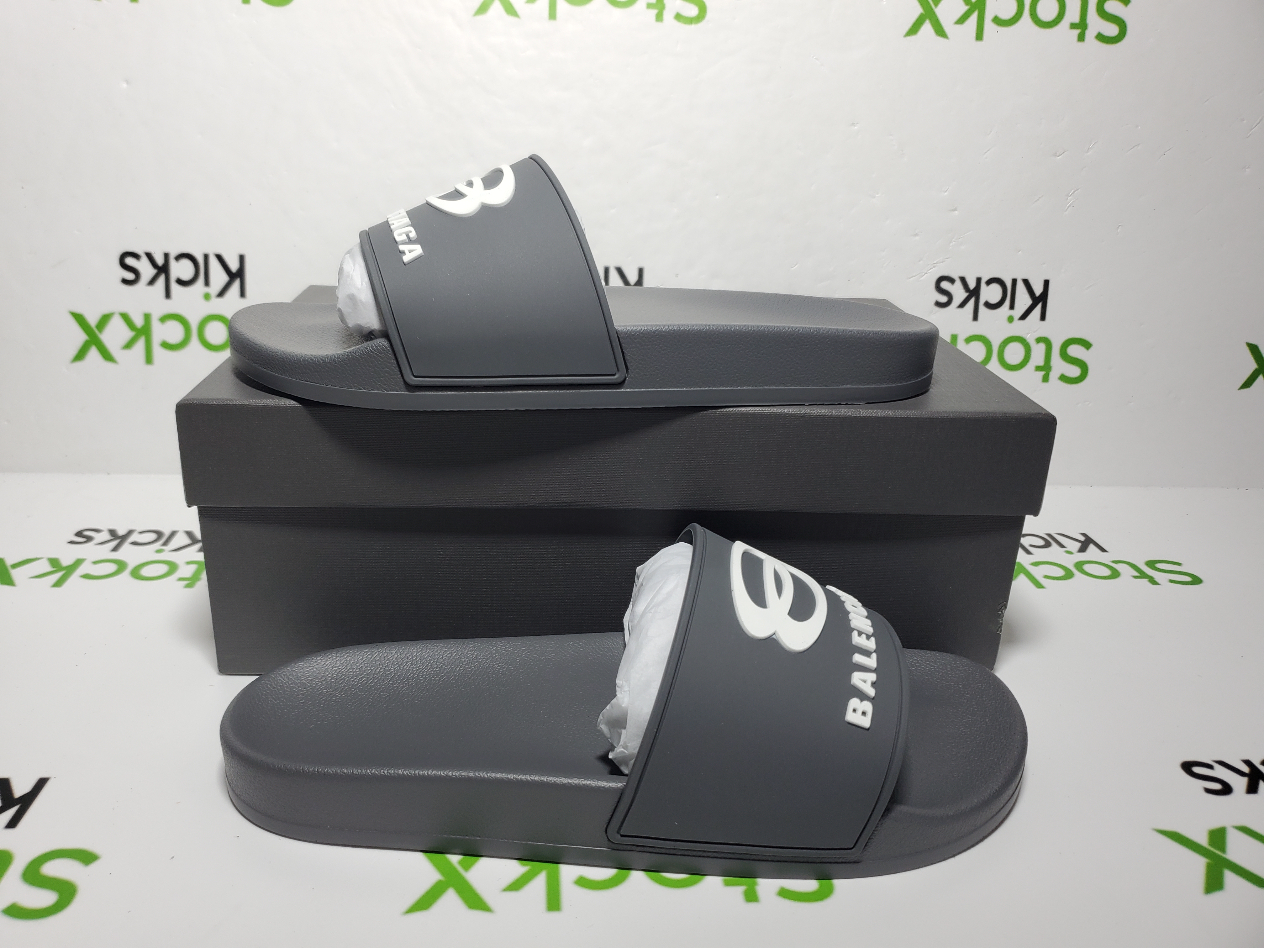 Balenciaga Pool Slide Grey review Stockxkicksvip 02