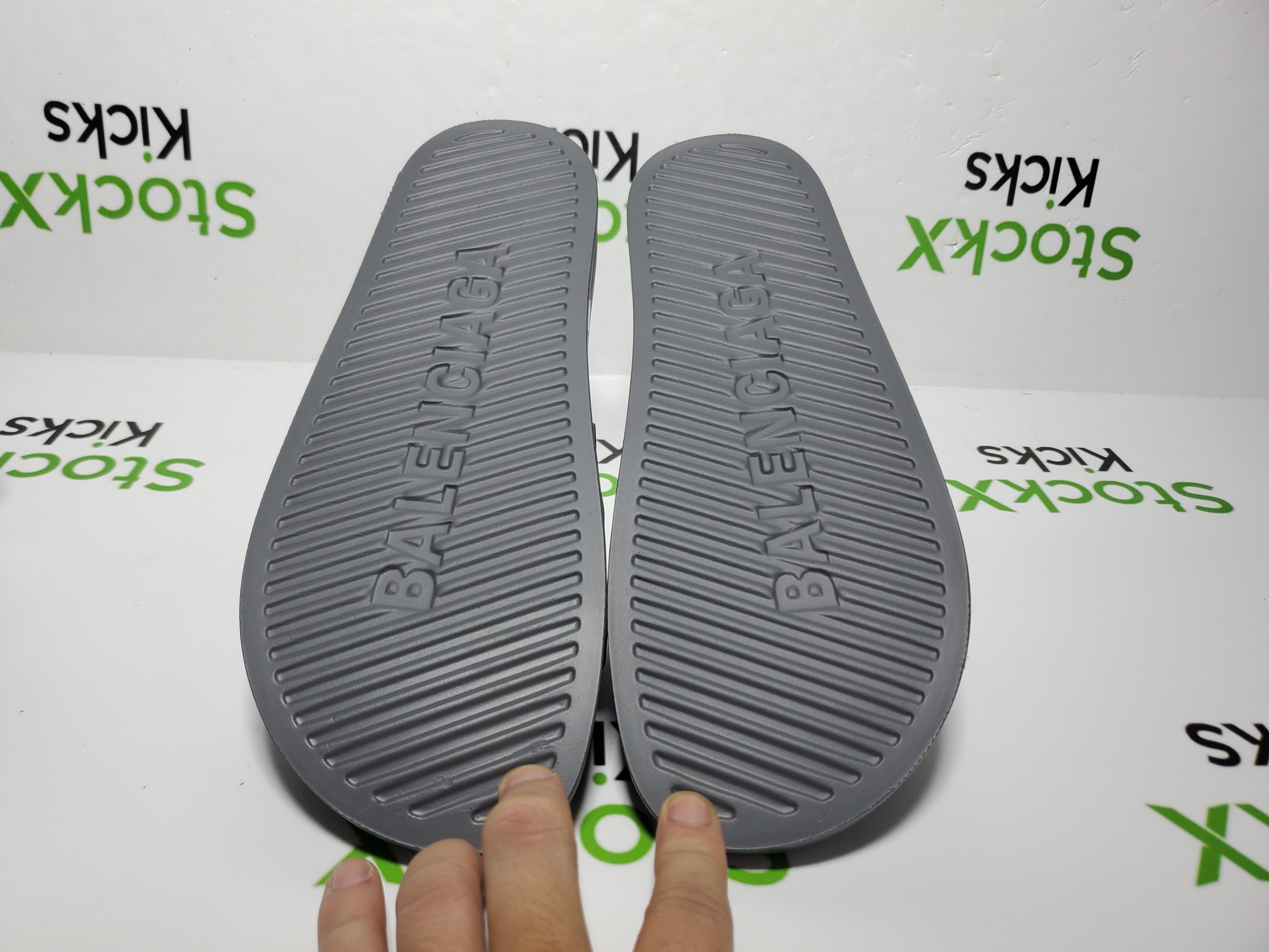 Balenciaga Pool Slide Grey review Stockxkicksvip 05