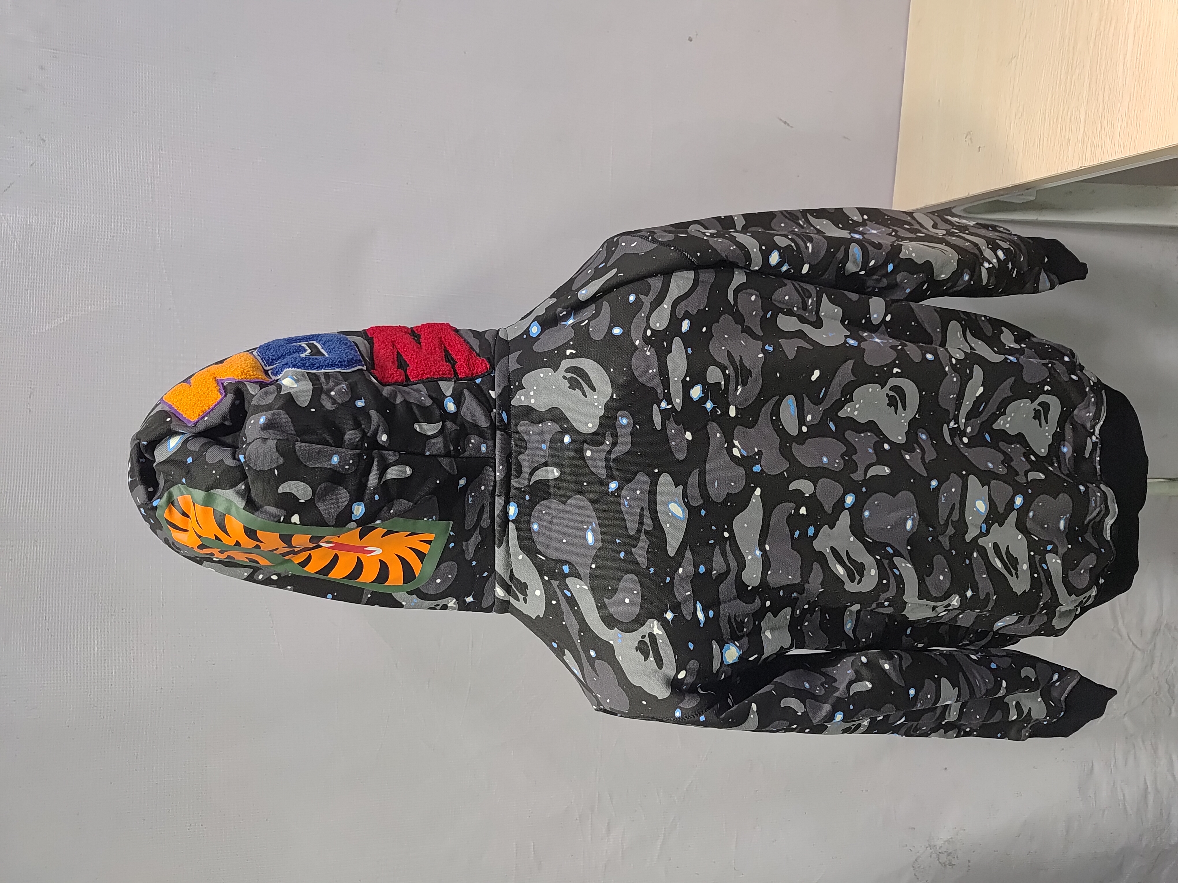 A Bathing Ape BAPE Shark Full-Zip Hoodie Black/White review stockxkicksvip 04
