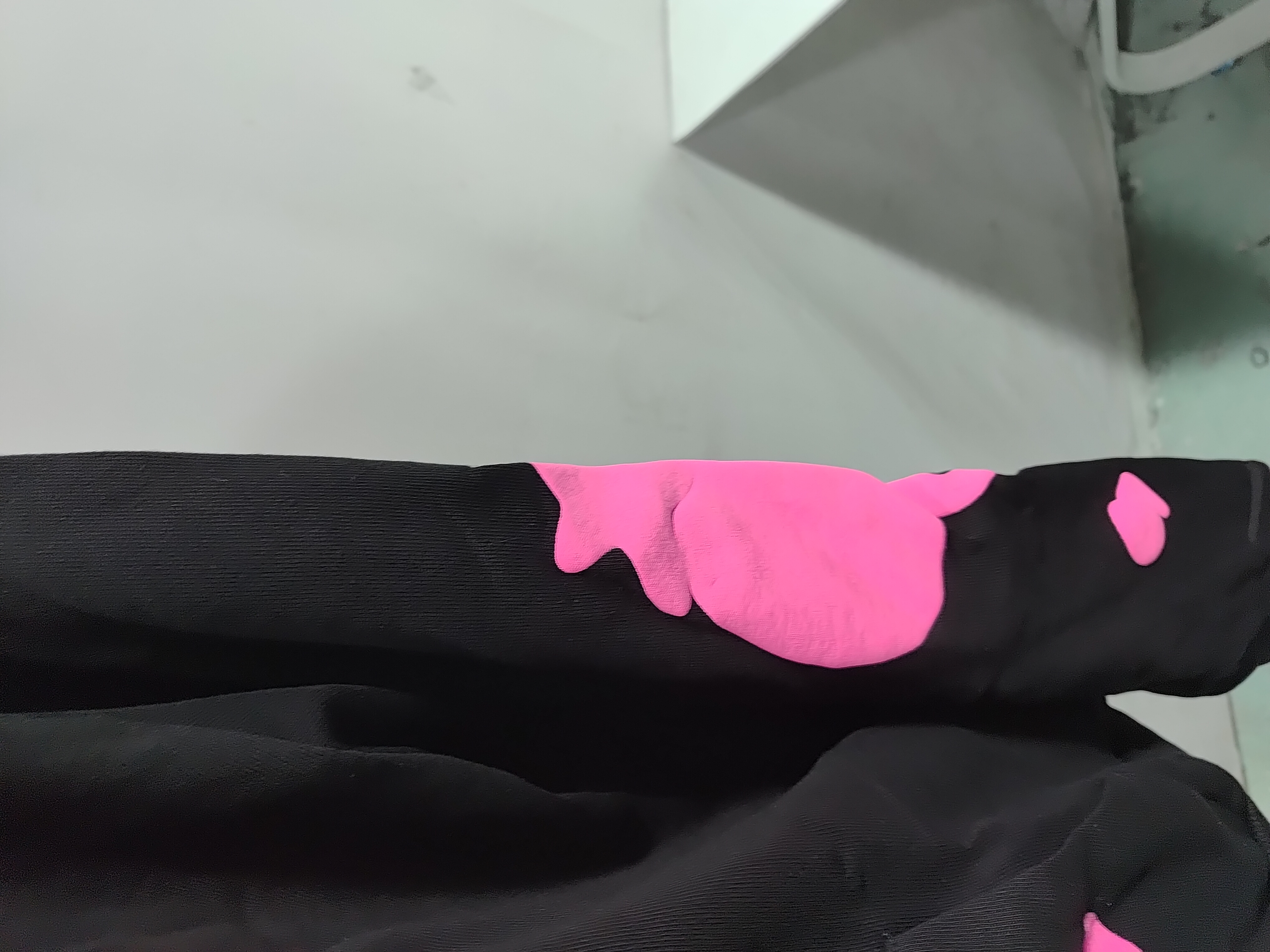 Sp5der Beluga Angel Number Hoodie Black EG 981 review StockxKicks 03