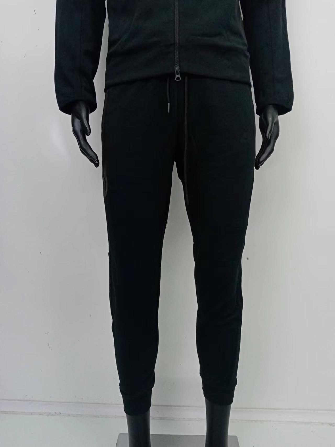 Nike Sportswear Tech Fleece Full-Zip Hoodie & Joggers Set Black/Black review stockxkicks 02