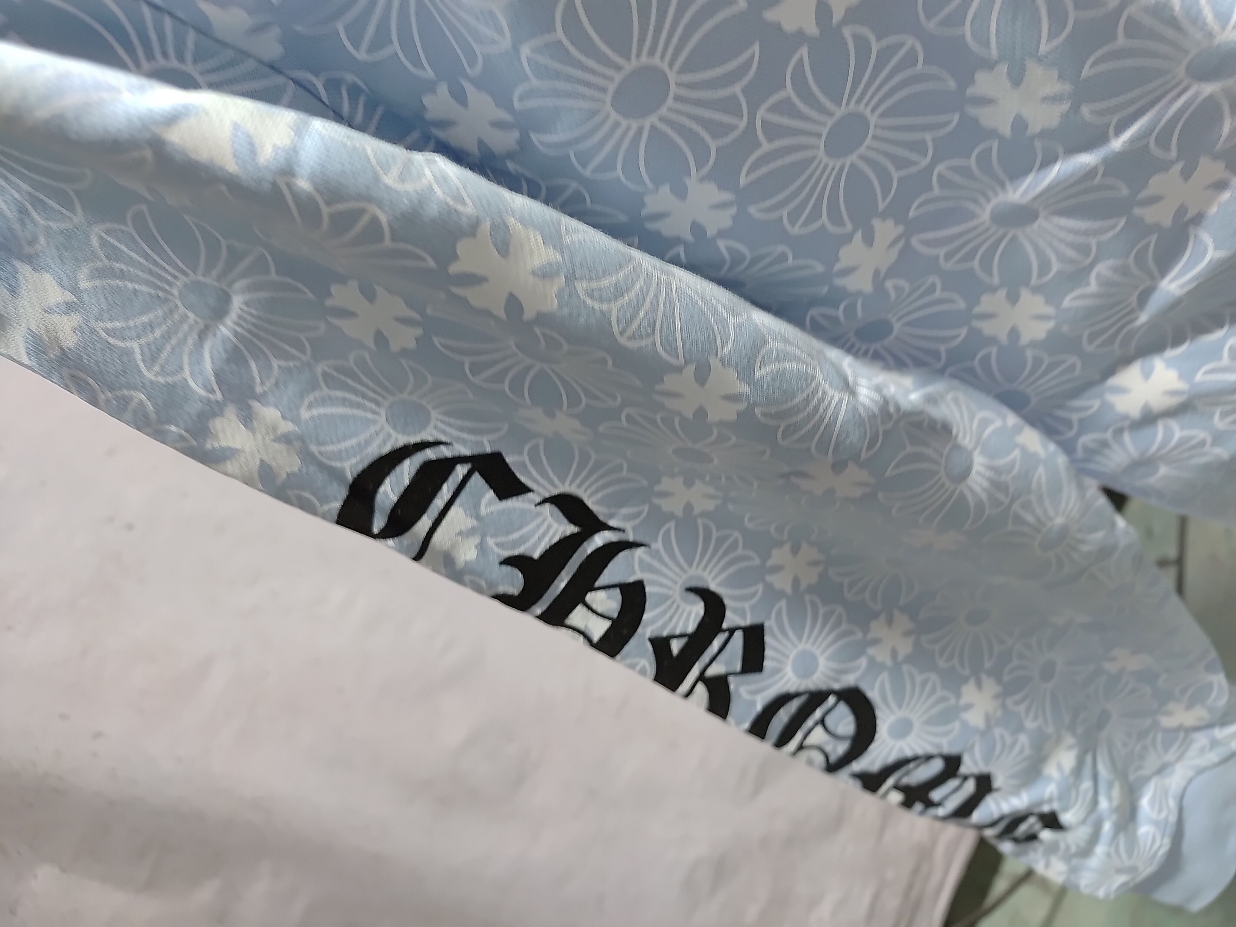 CHROME HEARTS Hoodie 8650 review StockxKicks 04