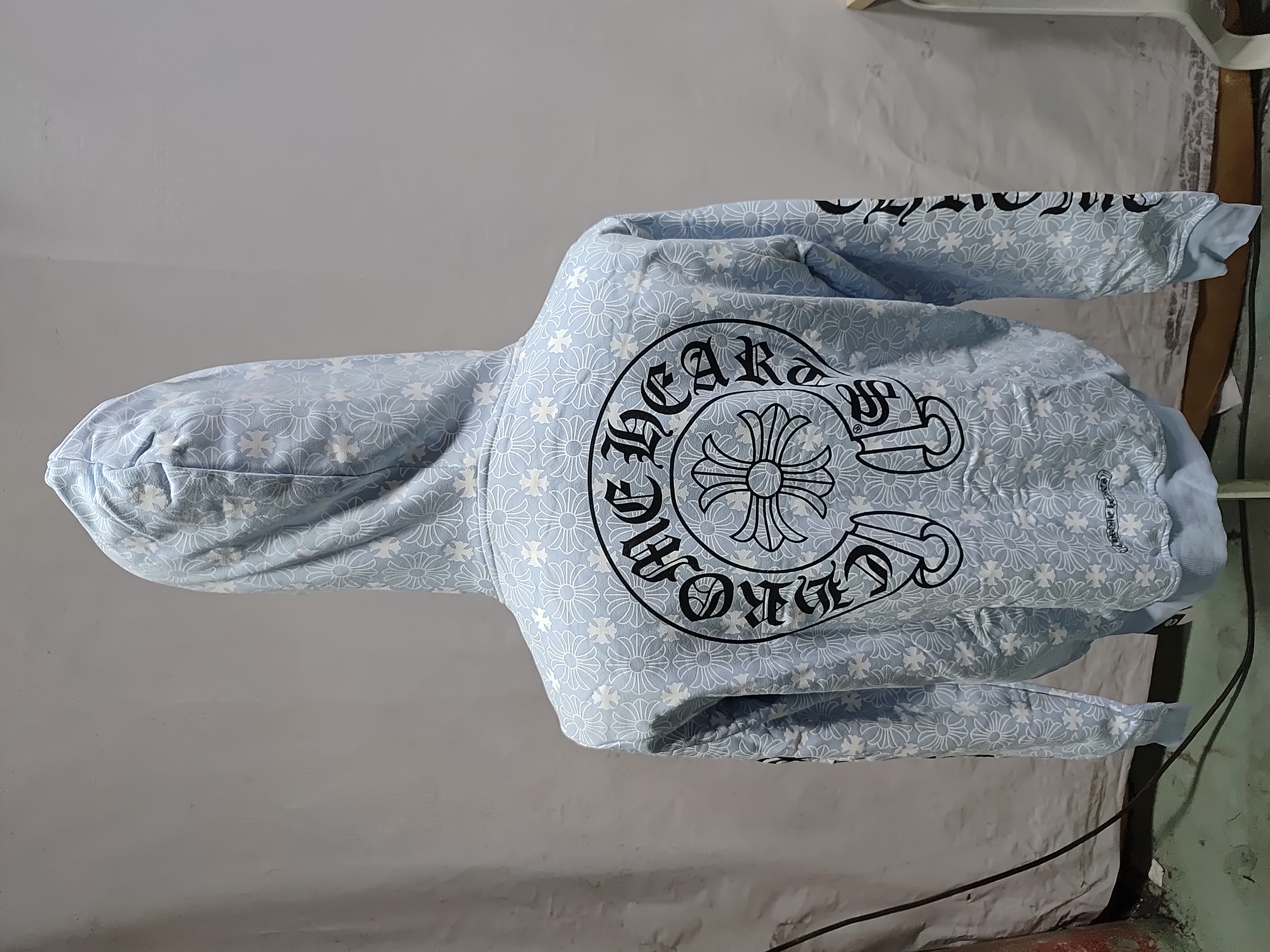 CHROME HEARTS Hoodie 8650 review StockxKicks 06
