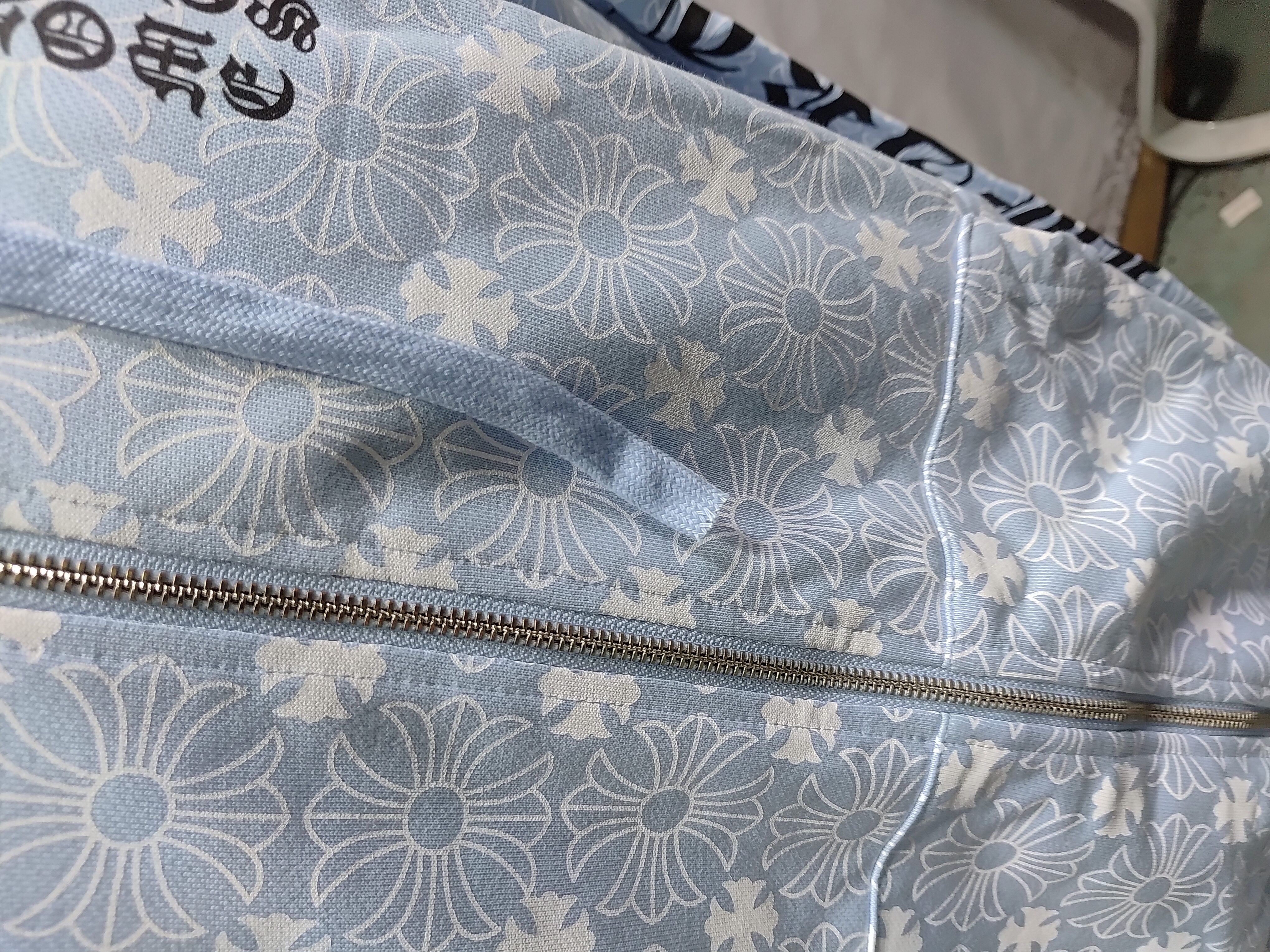 CHROME HEARTS Hoodie 8650 review StockxKicks 03