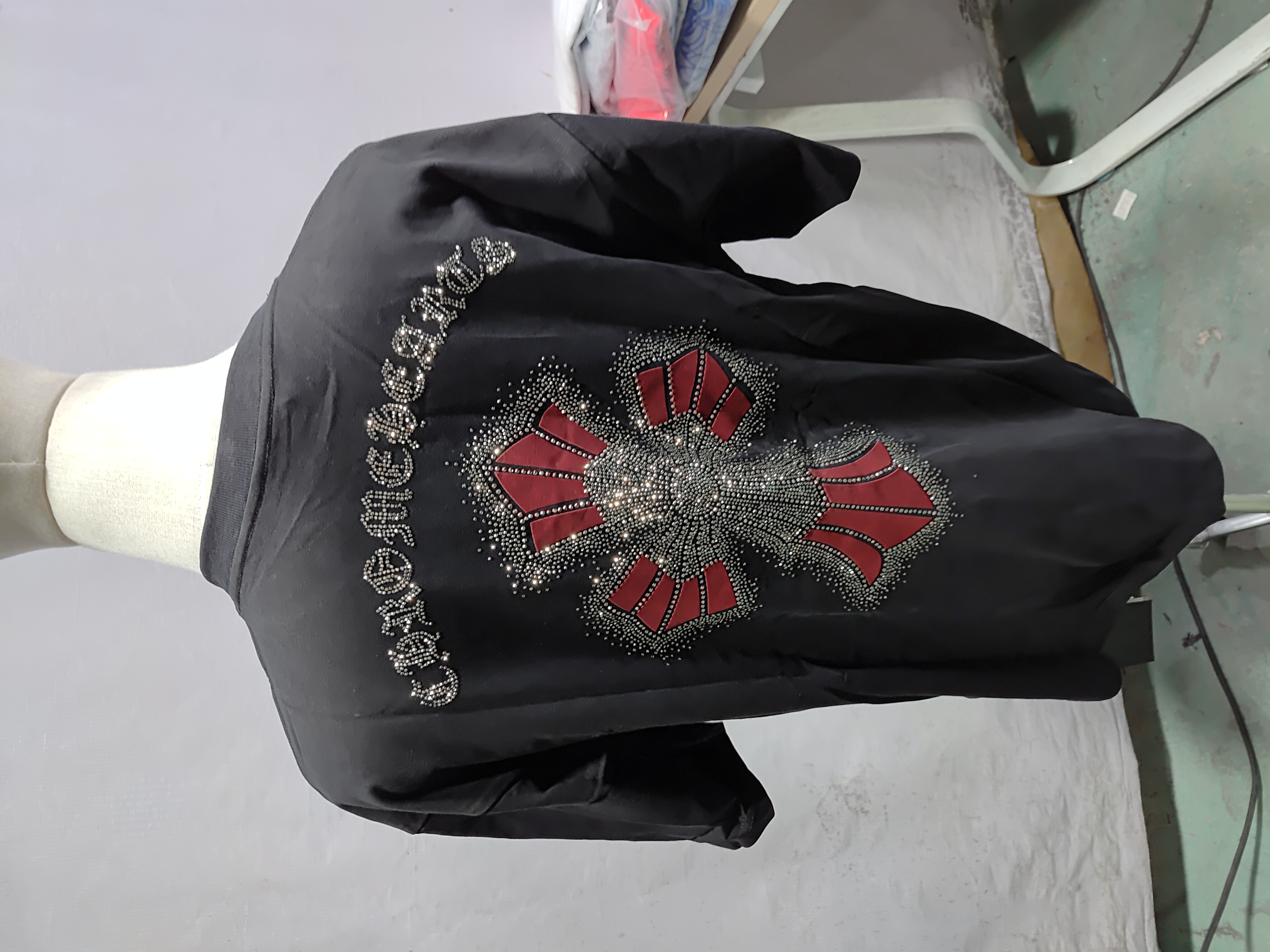 Chrome Hearts Rhinestone cross T-shirt review StockxKicks 04