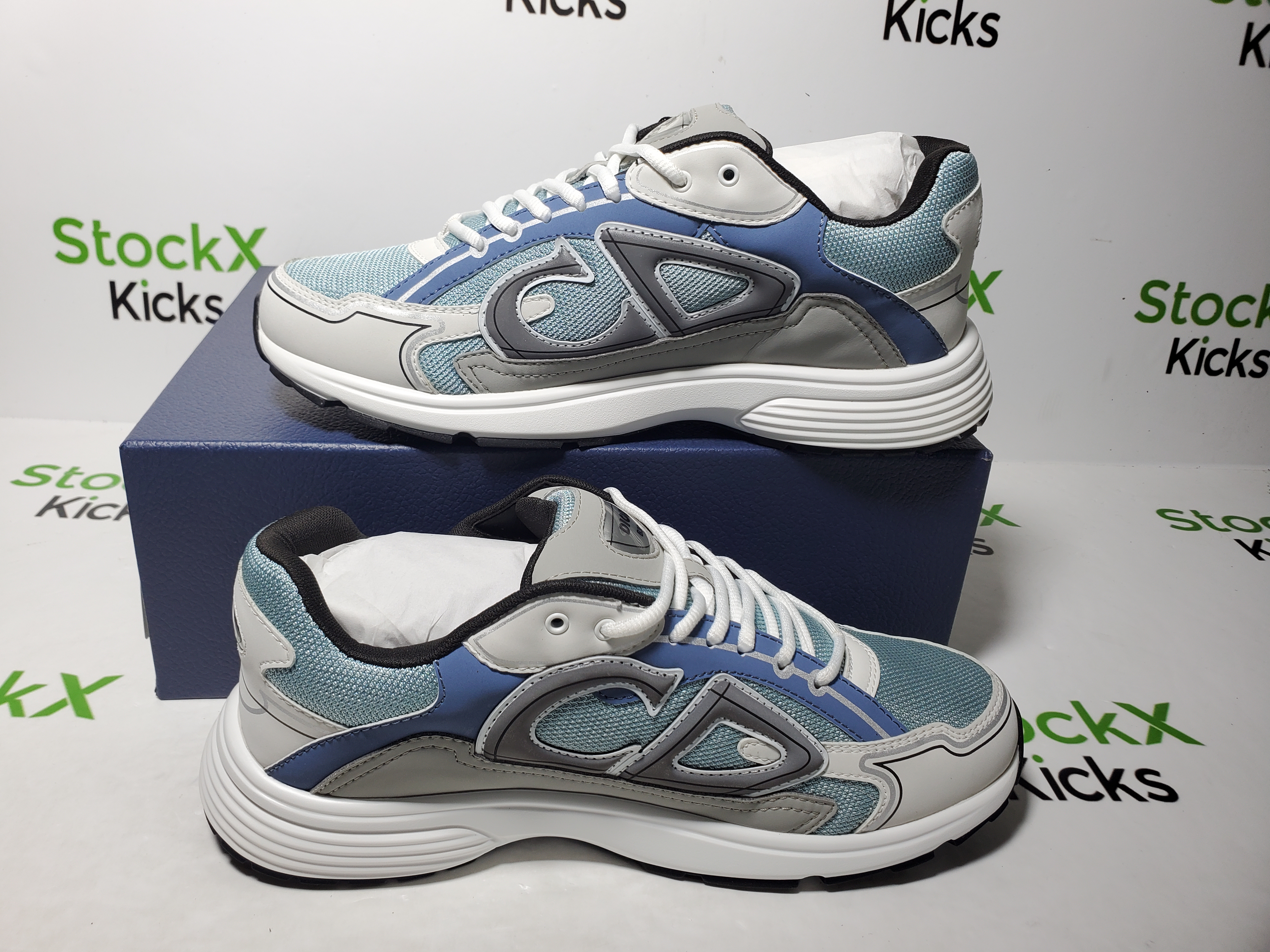 Dior B30 Mesh Light Blue Grey Trainer 3SN279ZRB_H560 review StockxKicks 02