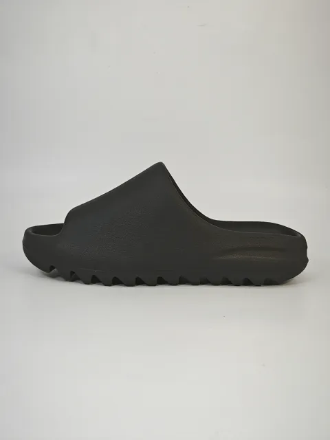 Review Fake Yeezy Slide Onyx From Stockx Kicks