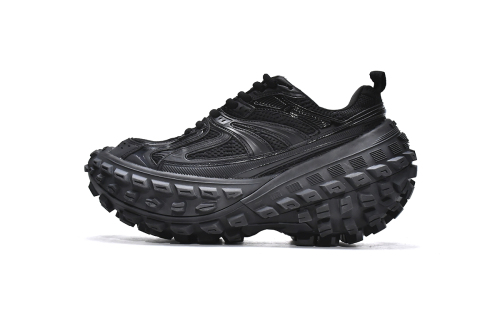 Customer Feedback: 685613 W2RA6 1000 Balenciaga Defender Black