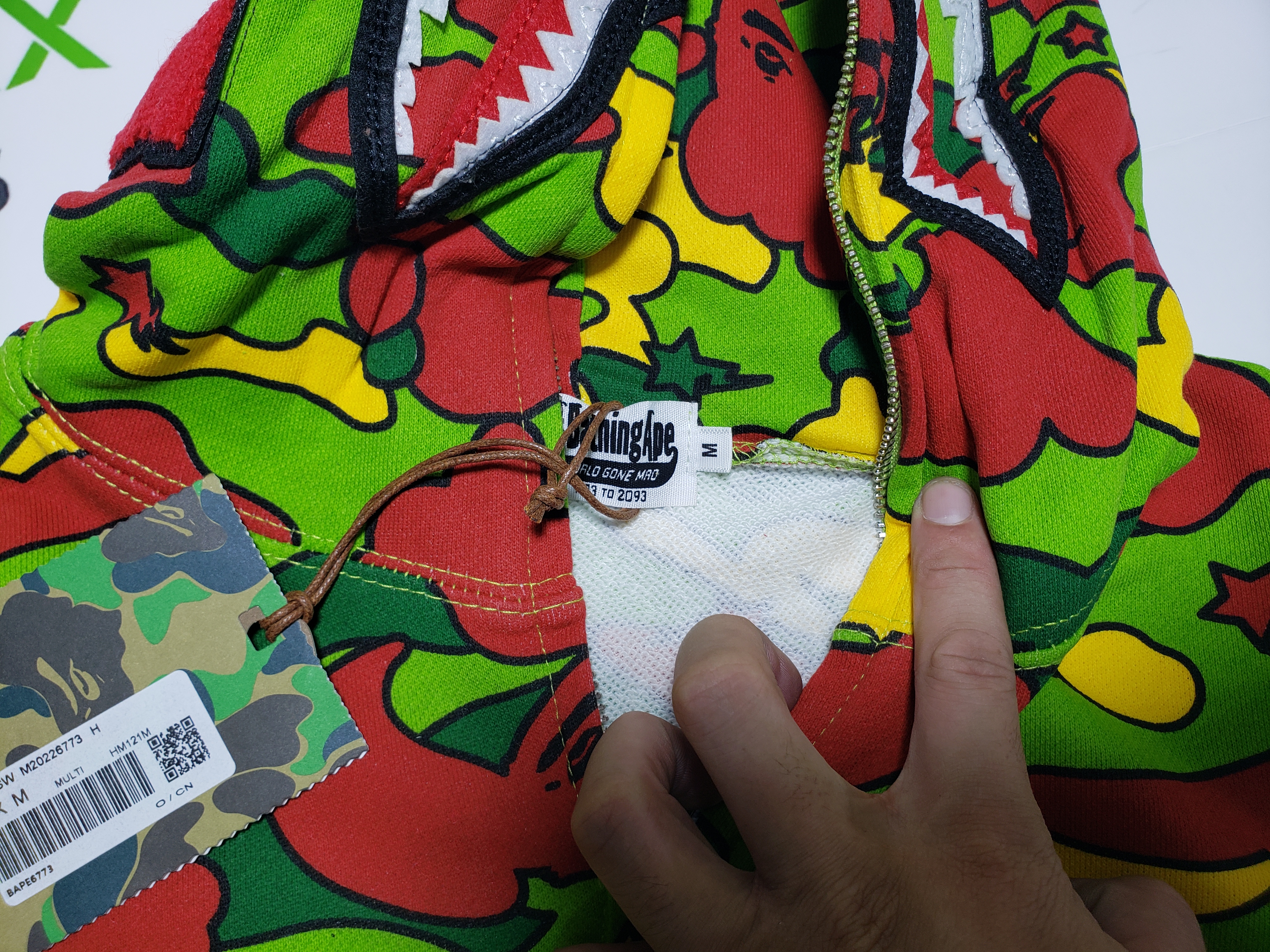 Buying best fake bape hoodies from reps clothes website stockx kicks