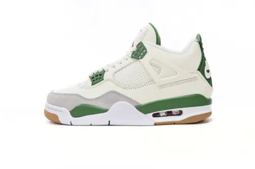 Customer Feedback:Nike SB x Air Jordan 4 “Pine Green”Calaite DR5415-103