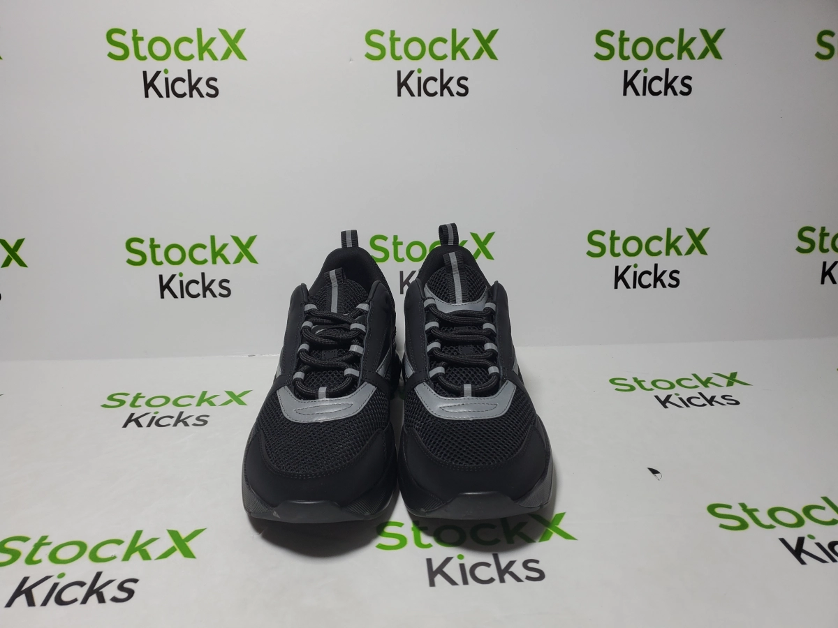 Dior B22 Black Silver reps with QC photos from replica shoes site Stockxkicks
