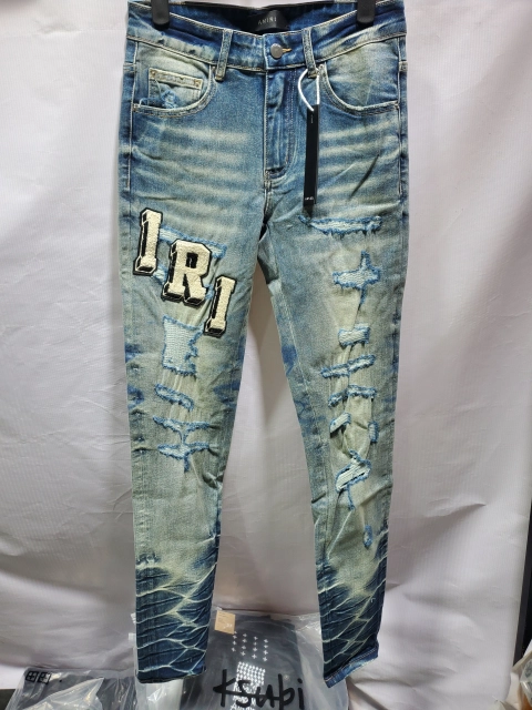 Replica Clothing QC Photos：AMIRI Blue Varsity Jeans