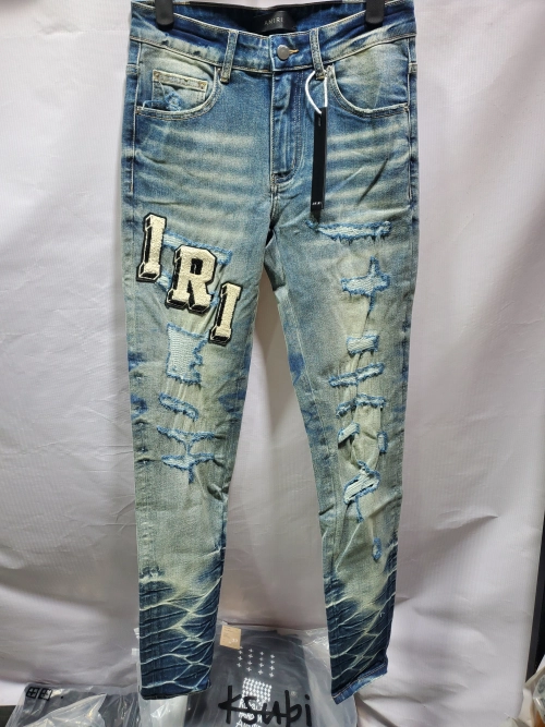 Replica Clothing QC Photos：AMIRI Blue Varsity Jeans