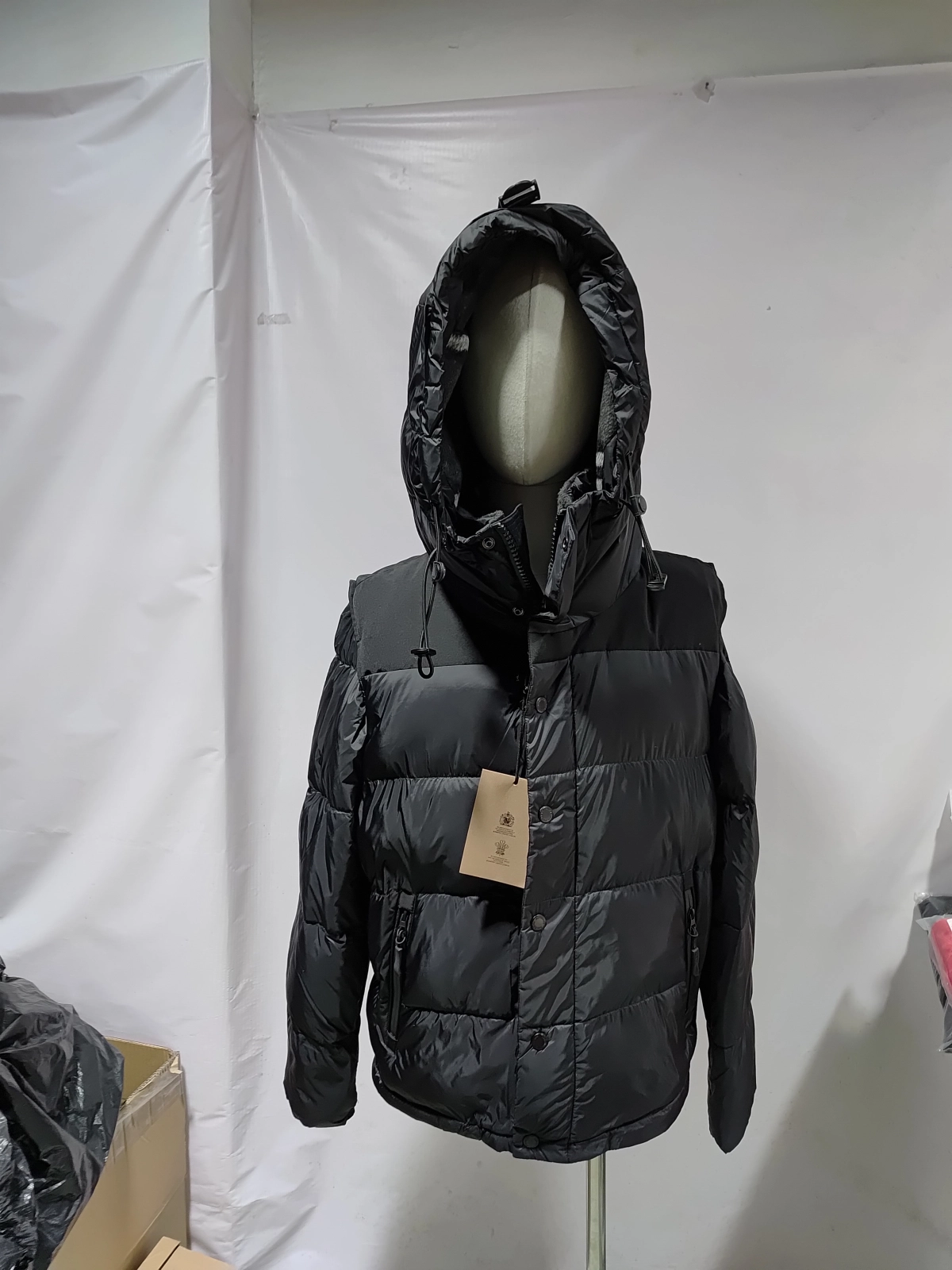 Replica Clothing QC Photos：Burberry Hooded Puffer Jacket with Hood