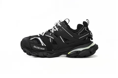 Customer Feedback：Balenciaga Track Tess Black And White (LED) 542023 W1GB1 2045