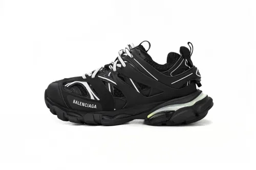 Customer Feedback：Balenciaga Track Tess Black And White (LED) 542023 W1GB1 2045