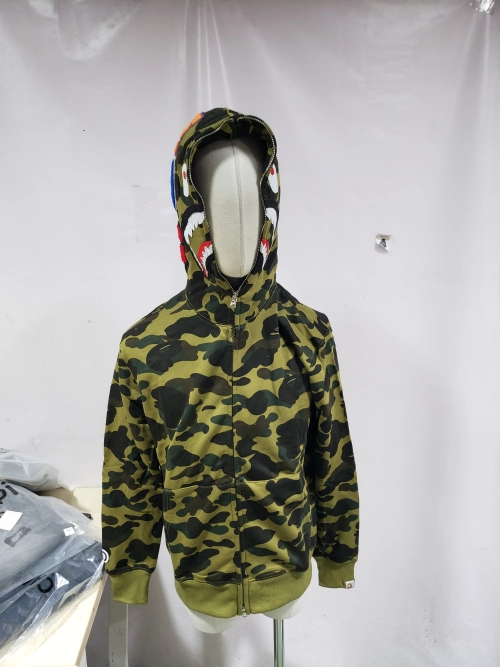 Replica Clothing QC Photos：BAPE Cloro Camo Shark Full Zip Hoodie Green FW18