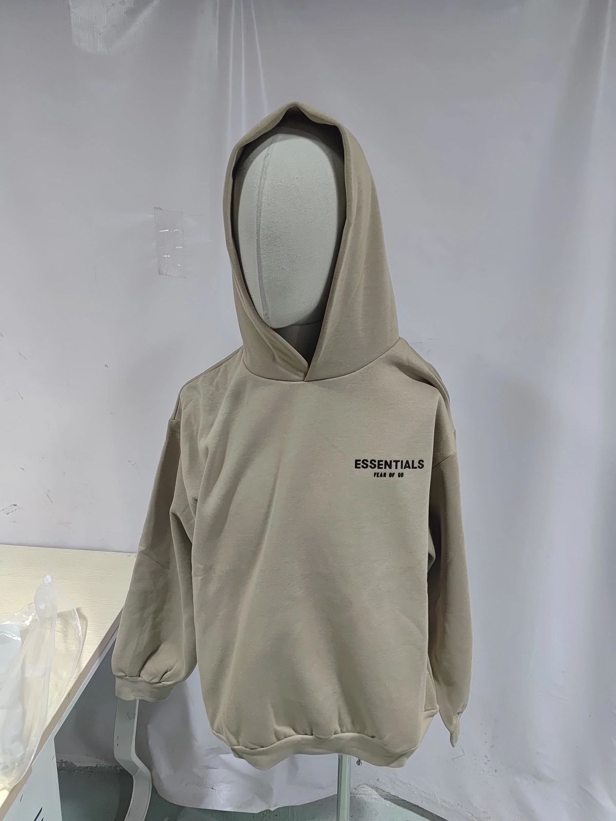 Replica Clothing QC Photos：Fear of God Essentials Tracksuit Heather Grey