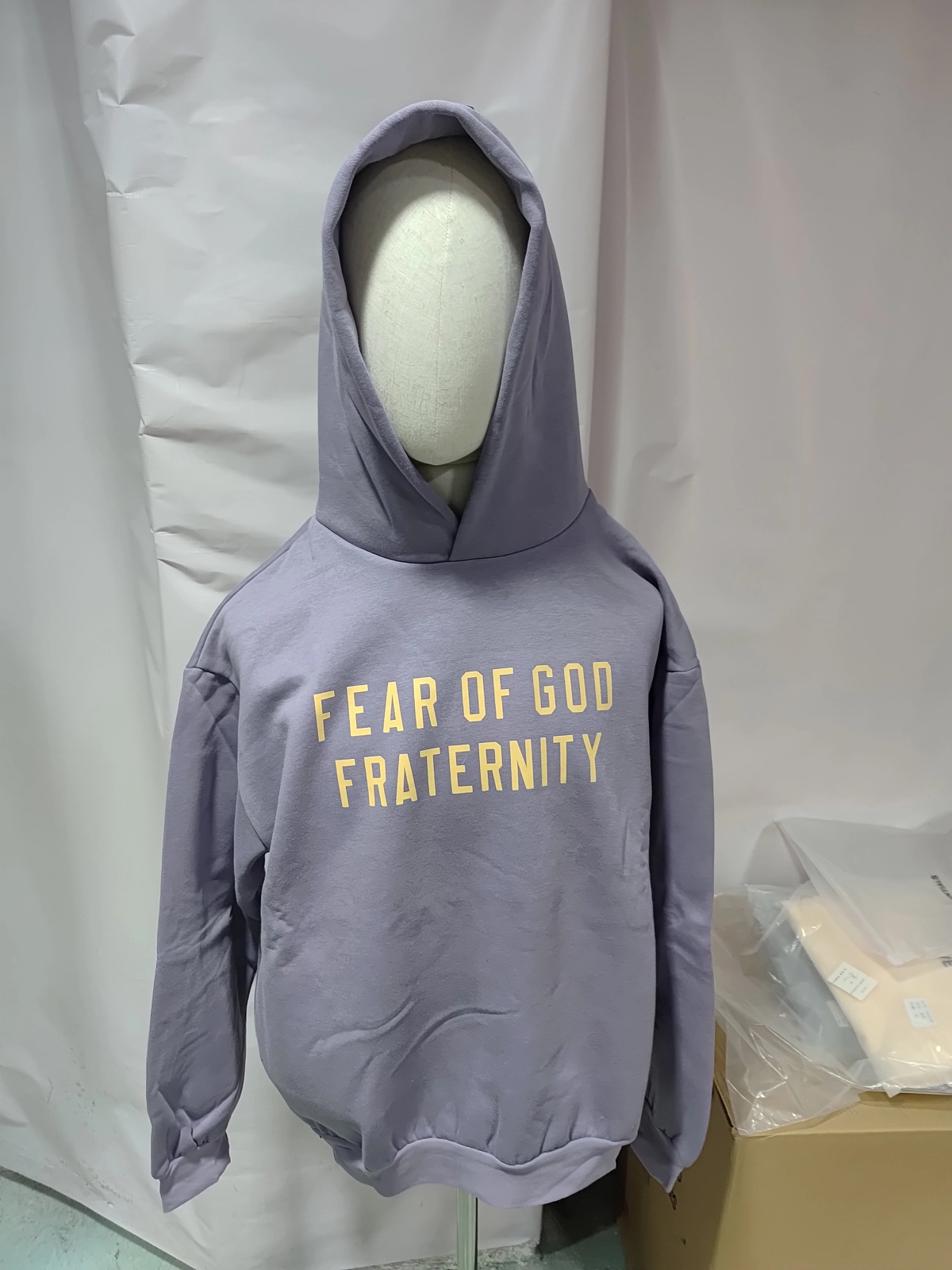 Replica Clothing QC Photos：Fear of God Essentials Heavy Fleece Hoodie & Sweatpant Set FG319#947 Lavender