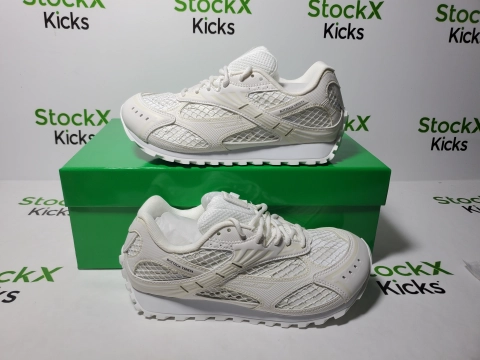 Replica Sneakers QC Photos：Bottega Veneta Orbit Wine