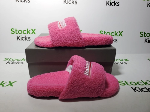 Replica Sneakers QC Photos：Balenciaga Furry Slide Pink CK 654261WBDZ05096
