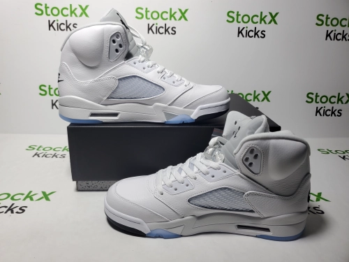 Replica Sneakers QC Photos：Air Jordan 5 Retro 'White Metallic' 2026 HQ7978-103