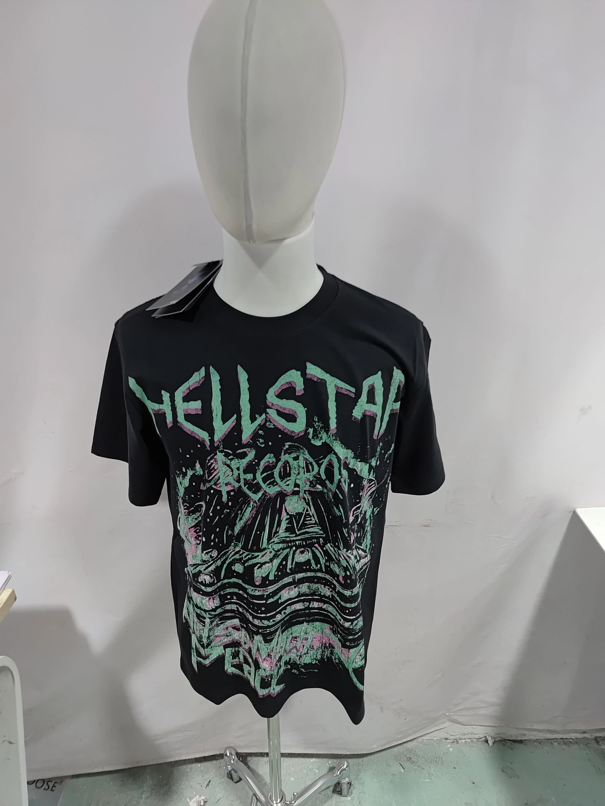 Replica Clothing QC Photos：Hellstar T-Shirt (NFC) EG1102