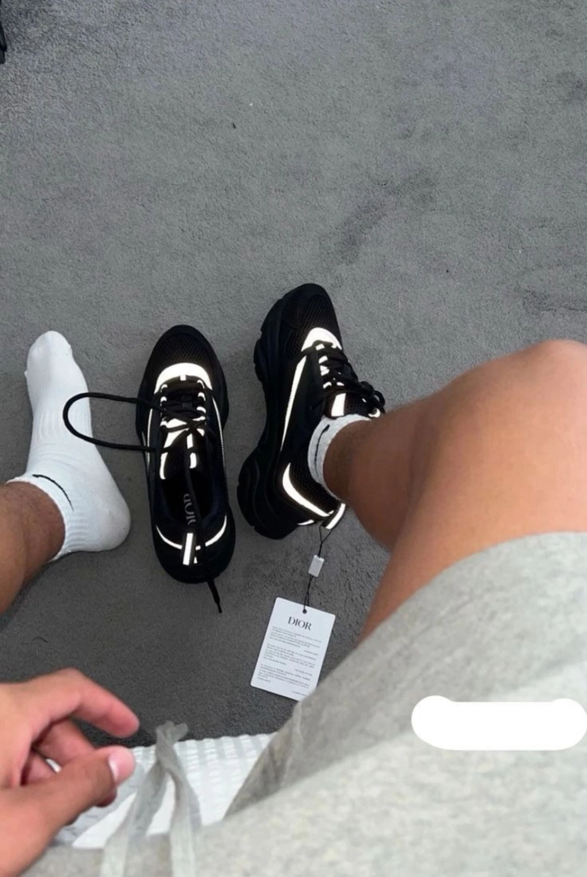 Customer Feedback：Dior B22 Black Silver 3SN231ZNG H969 