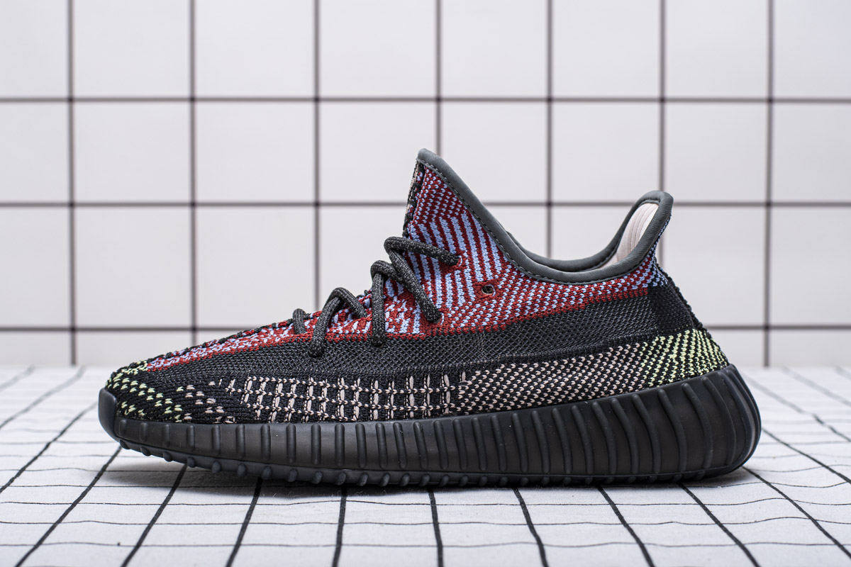 PK God Adidas Yeezy Boost 350 V2 Yecheil (Non-Reflective) FW5190