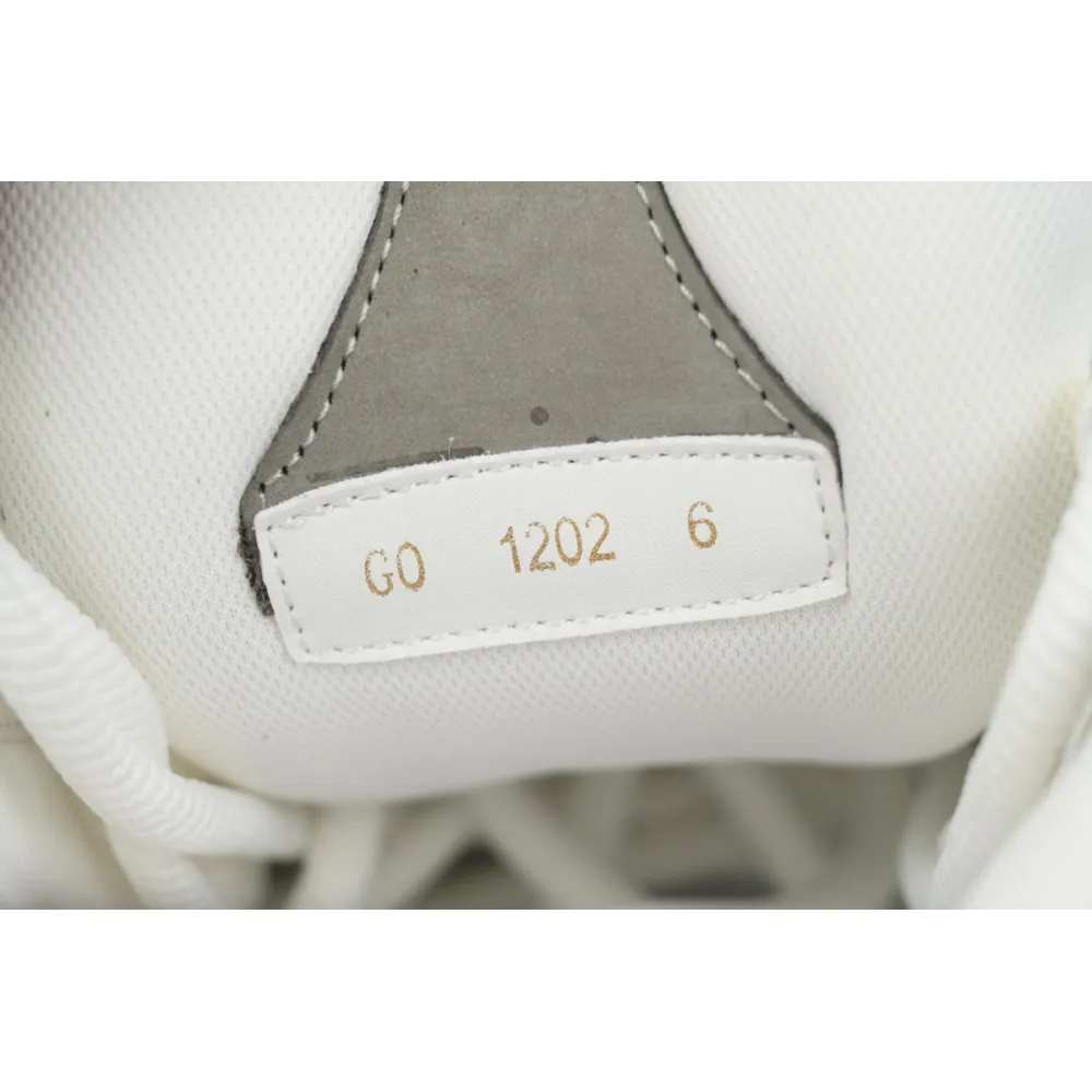 LOUIS VUITTON Leather lace up Fashionable Board Shoes White Gray 1ACQP4	