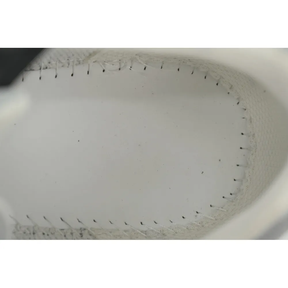  Prada Black And White