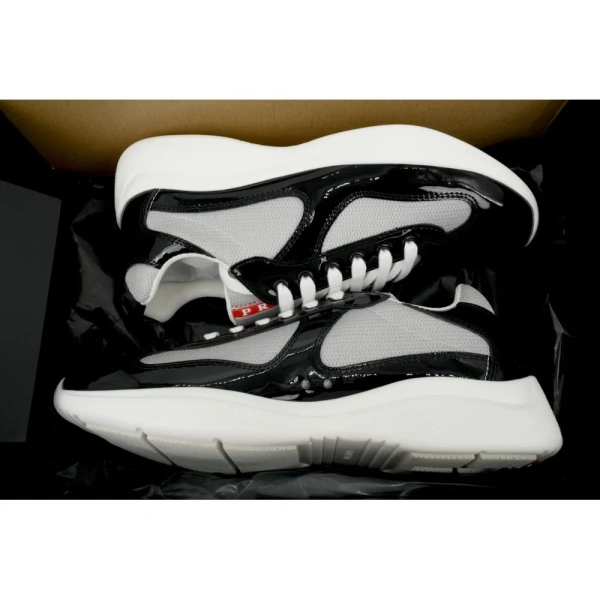  Prada Black And White