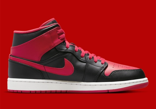 The Vintage “Bred” Aesthetic Is Applied To The Air Jordan 1 Mid