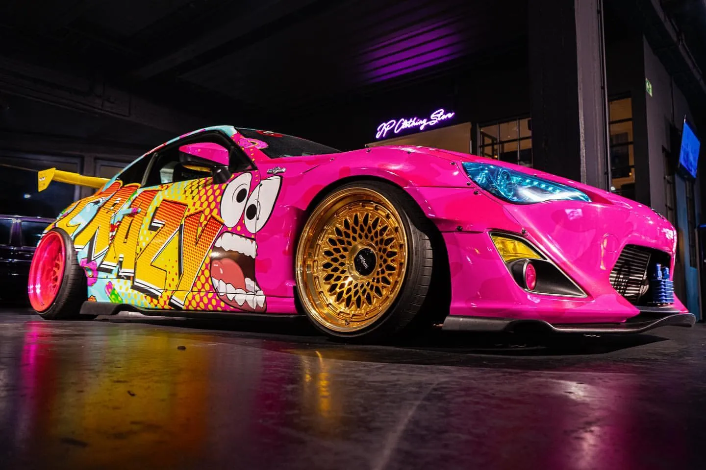 custom-vinyl-wrap-custom-vehicle-wraps-for-trucks-car-auto-alukovinyl