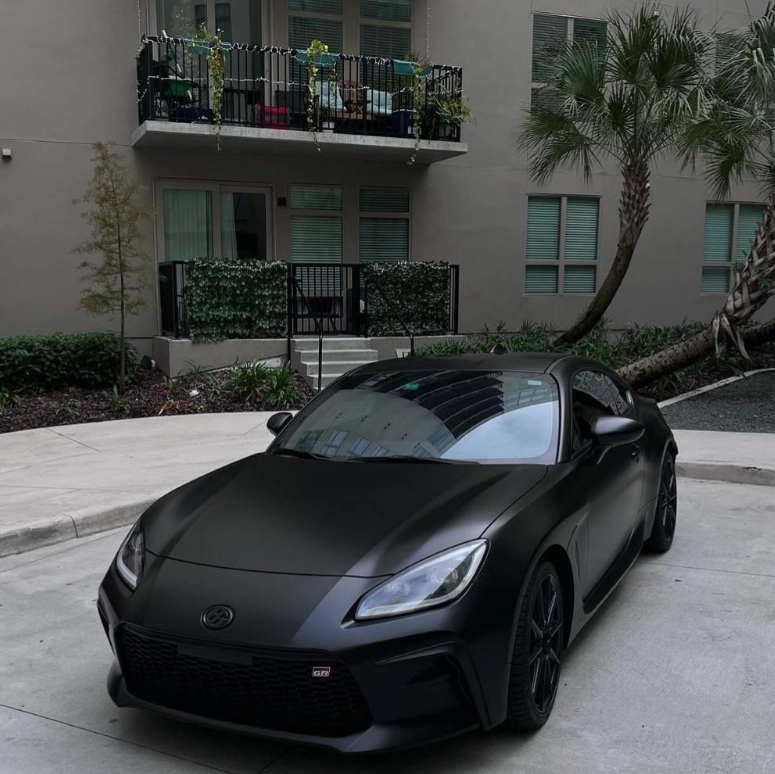 gloss black car wrap