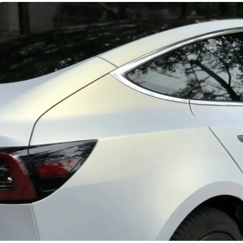 metallic Chameleon gold white vinyl wrap01