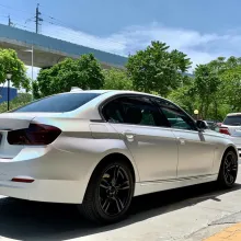 laser metallic white vinyl wrap