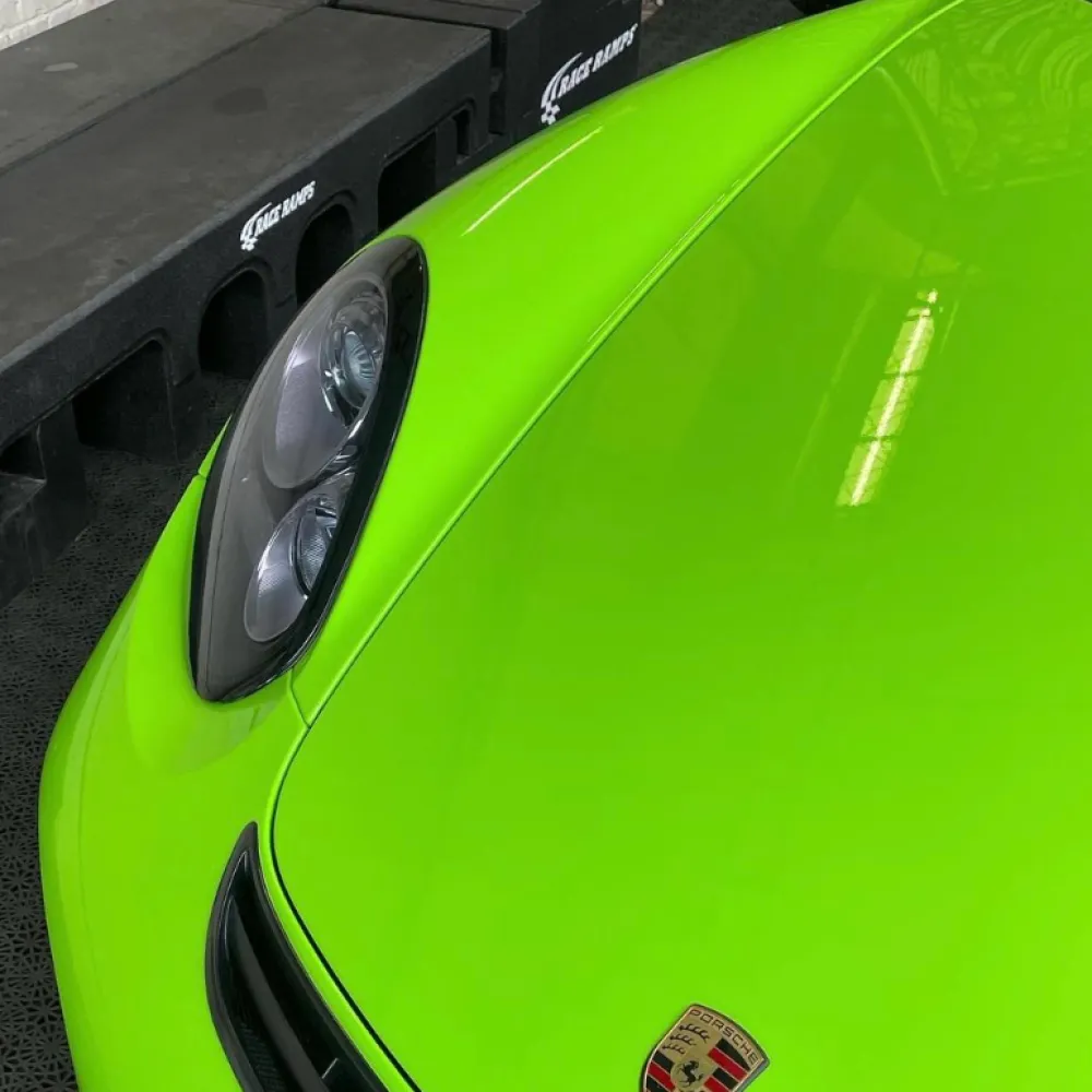 Gloss viper green car wrap02