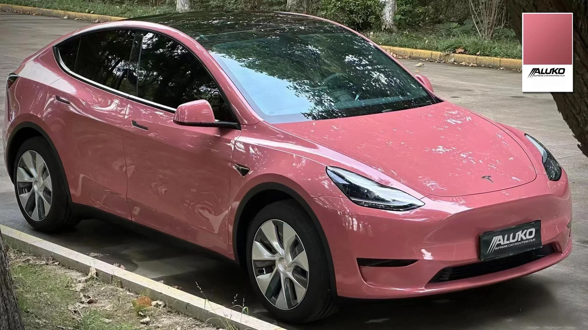 Gloss Morganite Red Car Vinyl Wrap PET