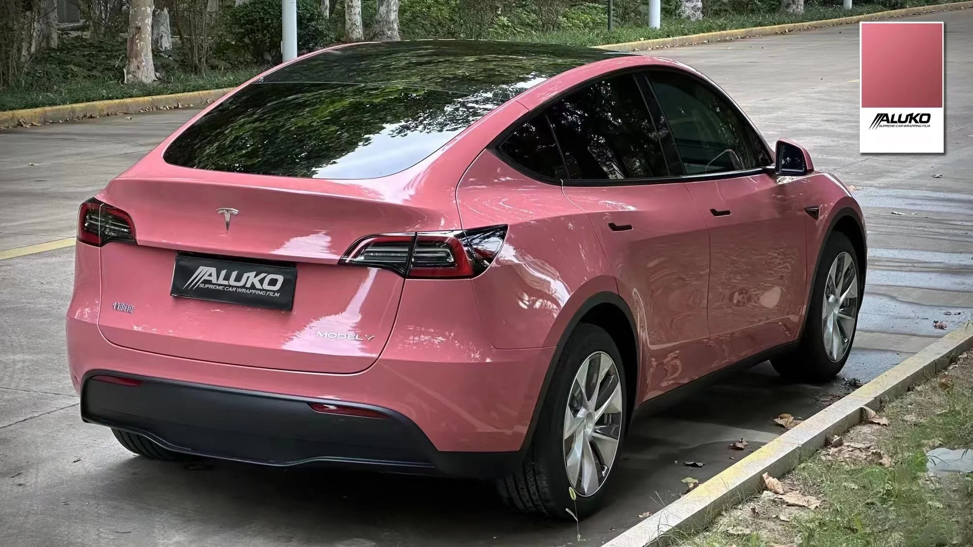 Gloss Morganite Red Car Vinyl Wrap PET