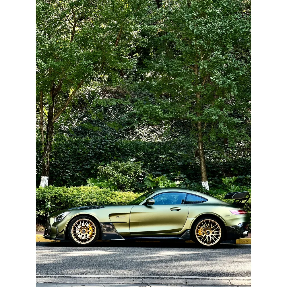 Matte Metallic Lighting Green Car Vinyl Wrap